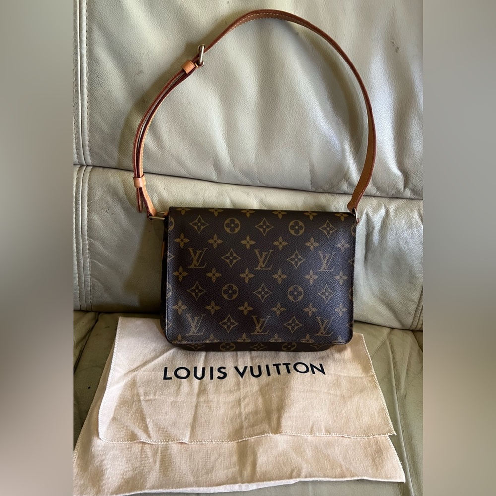 LOUIS VUITTON Musette Tango Short Shoulder Bag Monogram Leather USA
